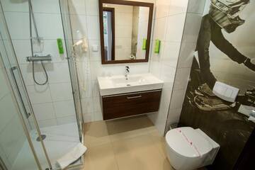 Фото номера Стандартный люкс Апарт-отели Aparthotel Flinski Sport &amp; SPA г. Сверадув-Здруй 11
