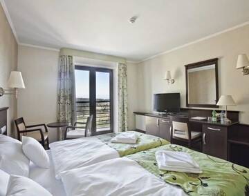 Фото Отель Malinowy Dwór Hotel Medical SPA г. Сверадув-Здруй 4