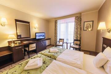 Фото Отель Malinowy Dwór Hotel Medical SPA г. Сверадув-Здруй 5