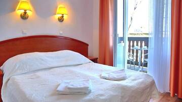 Фото номера Двухместный номер с 1 кроватью Отель Park Hotel Kur &amp; Spa г. Сверадув-Здруй 11
