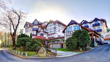 Фотографии Отель Park Hotel Kur & Spa г. Сверадув-Здруй (Польша) №1 Фото Отель Park Hotel Kur & Spa г. Сверадув-Здруй 1