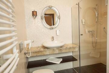Фото номера Апартаменты с 1 спальней Отель Cottonina Hotel &amp; Mineral SPA Resort г. Сверадув-Здруй 2