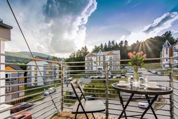 Фото номера Two-Bedroom Apartment (Wędrowca) Апарт-отели Apartamenty Izerskie - ul. Cicha 13F-G г. Сверадув-Здруй 2