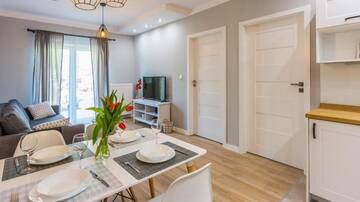 Фото номера Two-Bedroom Apartment (Skalny) Апарт-отели Apartamenty Izerskie - ul. Cicha 13H-I г. Сверадув-Здруй 2