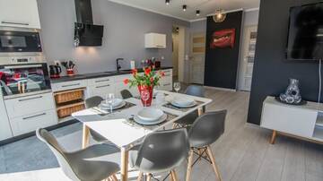 Фото номера Two-Bedroom Apartment (Biały kamień) Апарт-отели Apartamenty Izerskie - ul. Cicha 13H-I г. Сверадув-Здруй 4