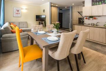 Фото номера Two-Bedroom Apartment (Kwiatowy) Апарт-отели Apartamenty Izerskie - ul. Cicha 13D-E г. Сверадув-Здруй 2