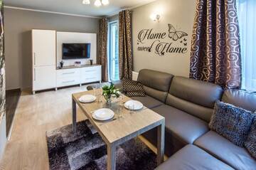 Фото номера One-Bedroom Apartment (Całoroczny) Апарт-отели Apartamenty Izerskie - ul. Cicha 13D-E г. Сверадув-Здруй 7