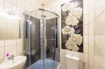 Фото номера Двухместный номер Делюкс с 1 кроватью и душем Гостевой дом Villa Parkowa 5 г. Сверадув-Здруй 21